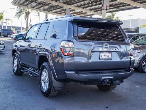 2020 Toyota 4Runner SR5