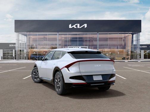 Glacier White Pearl 2025 Kia EV6 Light Long Range