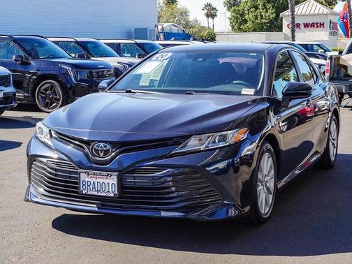2020 Toyota Camry LE