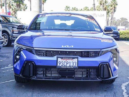 2025 Kia K4 GT-Line