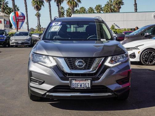 2018 Nissan Rogue SV