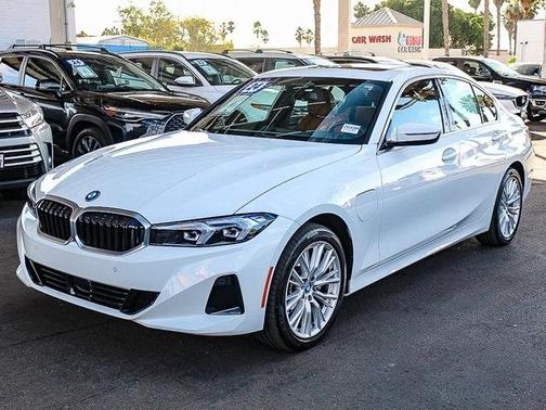 2024 BMW 330e 330e