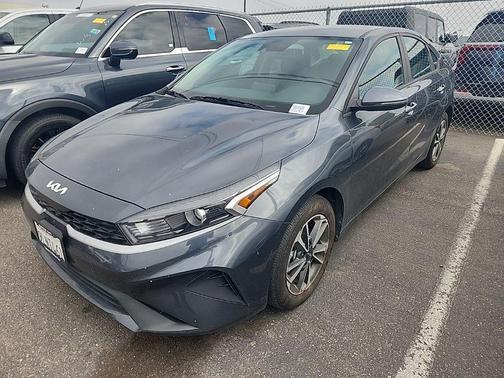 Gravity Gray 2024 Kia Forte LXS