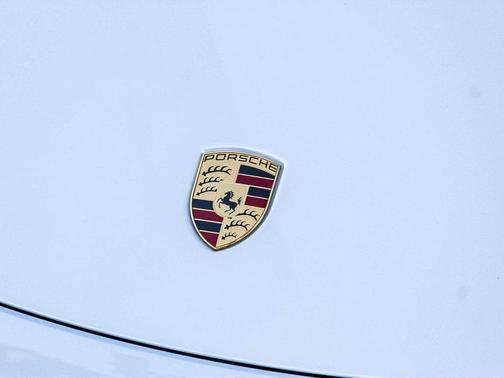 2025 Porsche 718 Boxster S