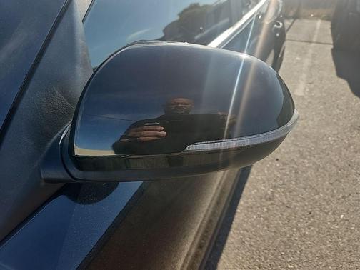 Fusion Orange 2024 Kia Seltos S