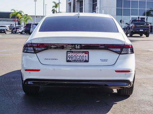 2025 Honda Accord Hybrid Touring