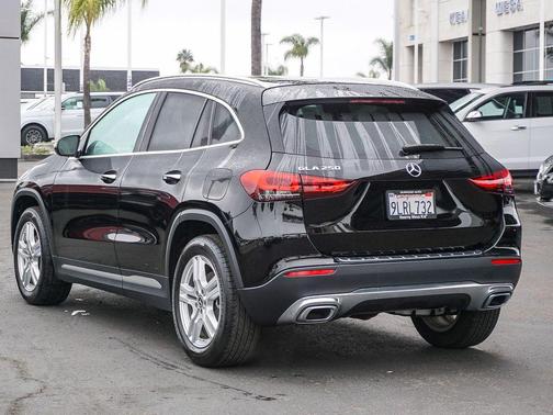 2021 Mercedes-Benz GLA 250 Base