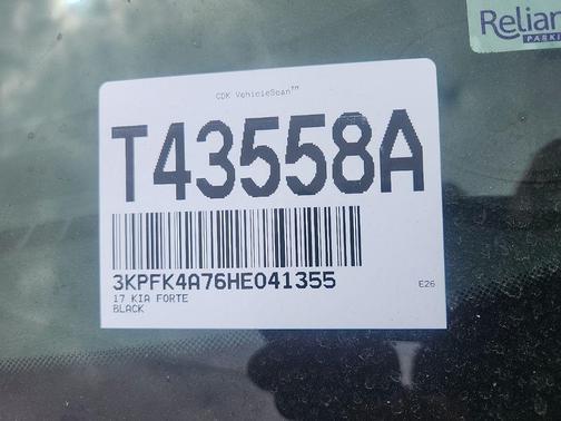 Aurora Black Pearl 2017 Kia Forte LX