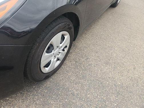 Aurora Black Pearl 2017 Kia Forte LX