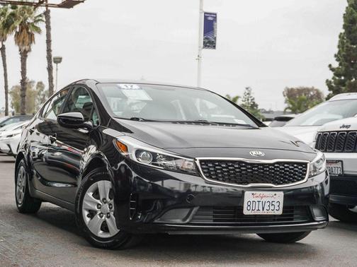 Aurora Black Pearl 2017 Kia Forte LX