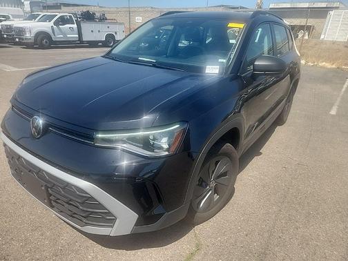 Deep Black Pearl Effect 2025 Volkswagen Taos 1.5T S