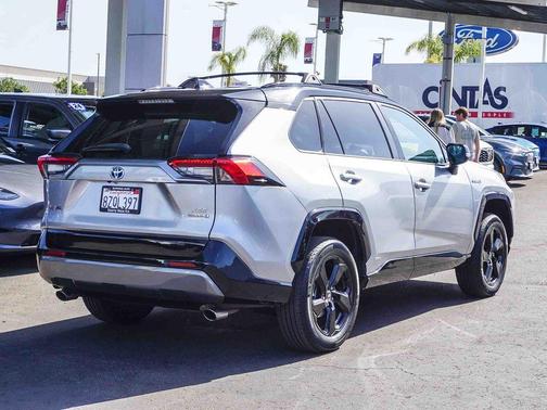 2021 Toyota RAV4 Hybrid XSE