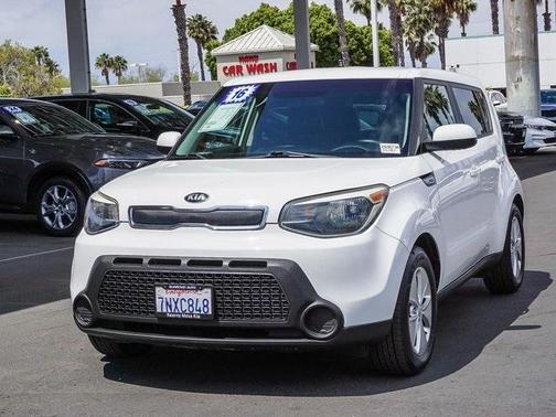 2016 Kia Soul Base