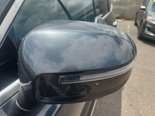 Gravity Gray 2023 Kia Telluride S