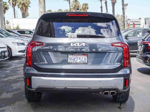 Gravity Gray 2023 Kia Telluride S
