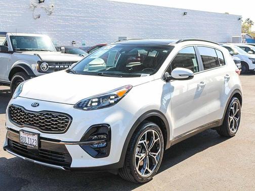 Snow White Pearl 2021 Kia Sportage SX Turbo