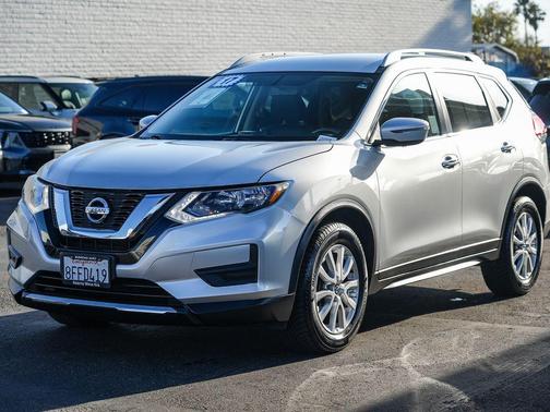 Brilliant Silver 2017 Nissan Rogue SV