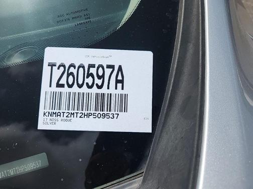 Brilliant Silver 2017 Nissan Rogue SV
