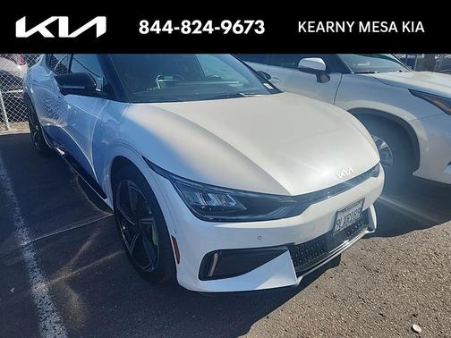 Snow White Pearl 2023 Kia EV6 GT