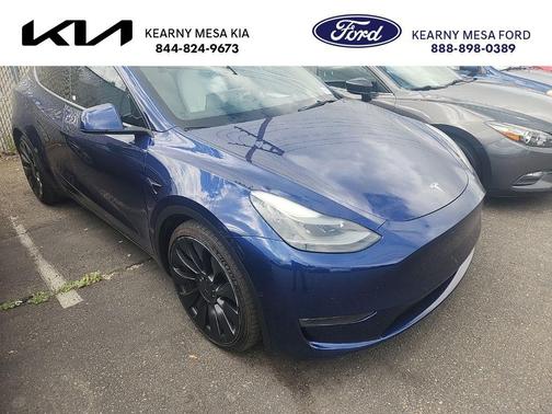 Blue 2022 Tesla Model Y Performance