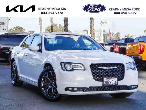 2018 Chrysler 300 S