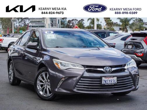 2016 Toyota Camry XLE