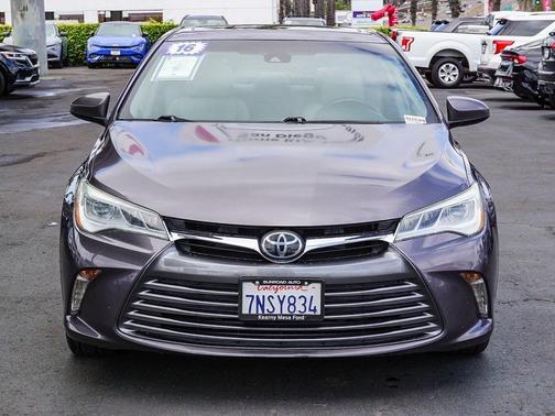 2016 Toyota Camry XLE
