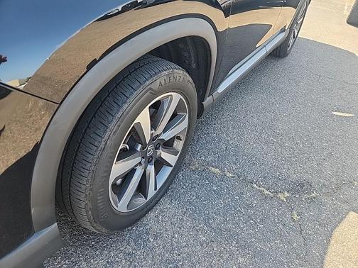 Black 2023 Honda Pilot Elite