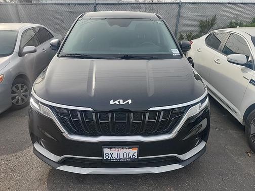 2022 Kia Carnival LXS