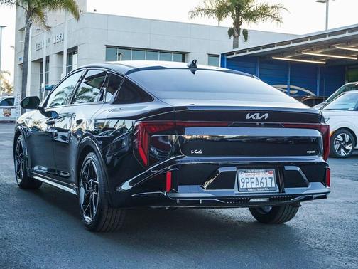 2025 Kia K4 GT-Line