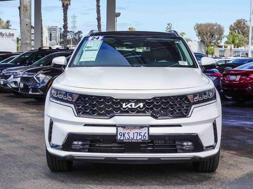 Snow White Pearl 2024 Kia Sorento Hybrid EX