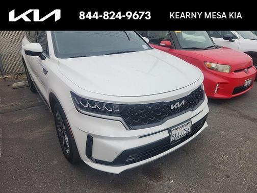 Snow White Pearl 2024 Kia Sorento Hybrid EX