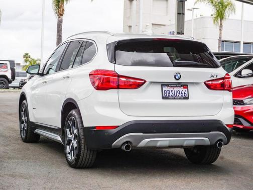 Alpine White 2018 BMW X1 sDrive28i