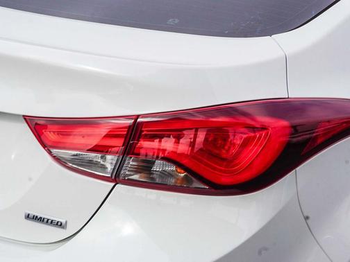 Pearl White 2014 Hyundai ELANTRA Limited