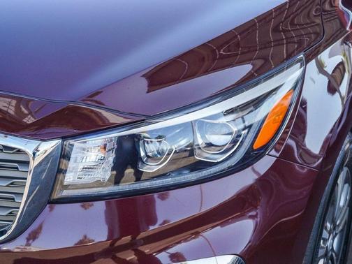 2020 Kia Sedona SX