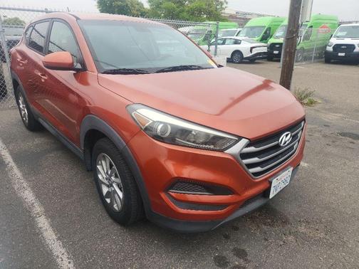 Sedona Sunset 2017 Hyundai TUCSON SE