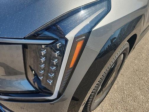 Pebble Gray 2024 Kia EV9 Land