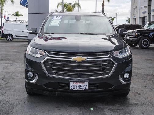 2021 Chevrolet Traverse LT Leather
