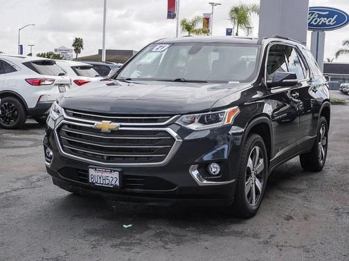 2021 Chevrolet Traverse LT Leather