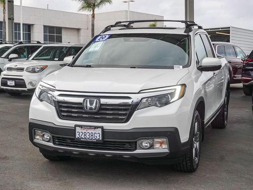 White 2020 Honda Ridgeline RTL-E