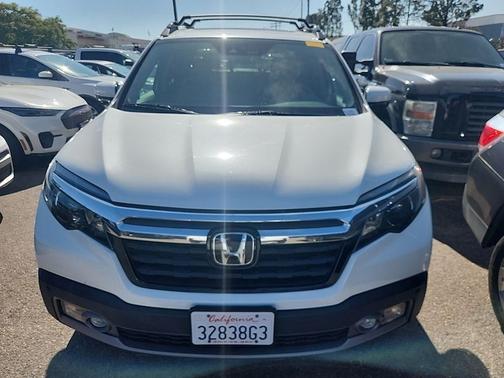 White 2020 Honda Ridgeline RTL-E