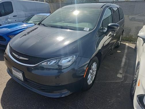 2019 Chrysler Pacifica LX