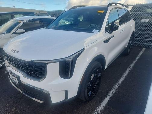 Glacial White Pearl 2025 Kia Sorento SX Prestige