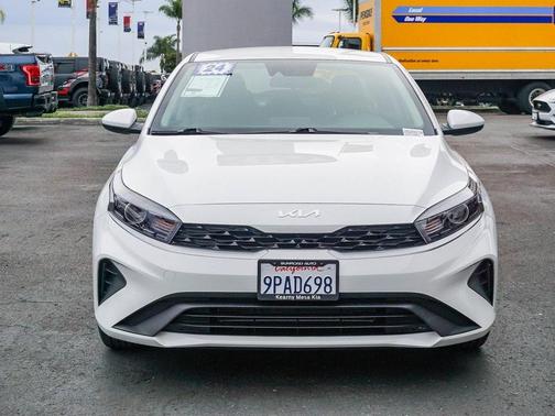 2024 Kia Forte LXS