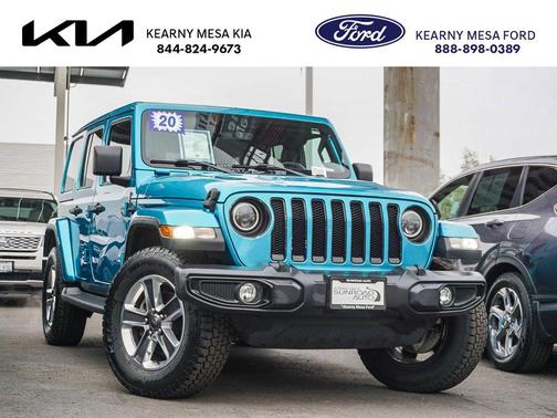 Bikini Pearlcoat 2020 Jeep Wrangler Unlimited Sahara