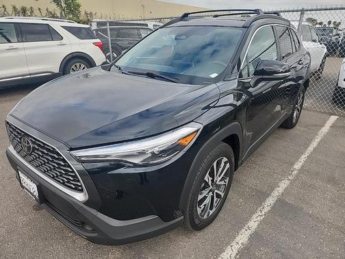 2024 Toyota Corolla Cross XLE