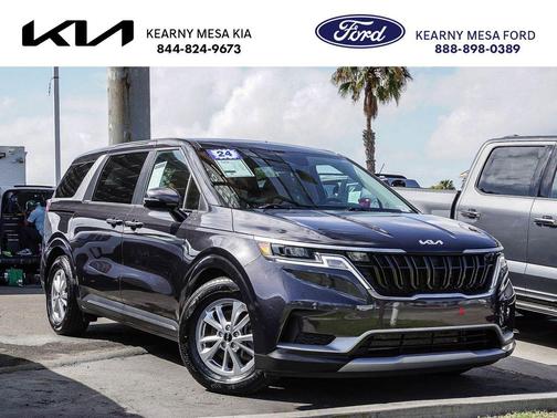 2024 Kia Carnival LX