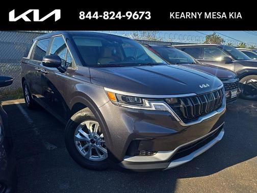 2024 Kia Carnival LX