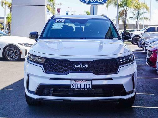 2023 Kia Sorento S