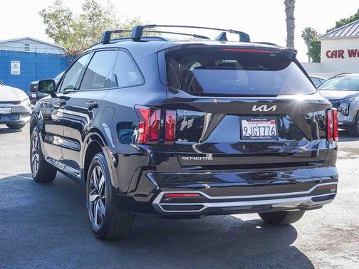Ebony Black 2023 Kia Sorento S
